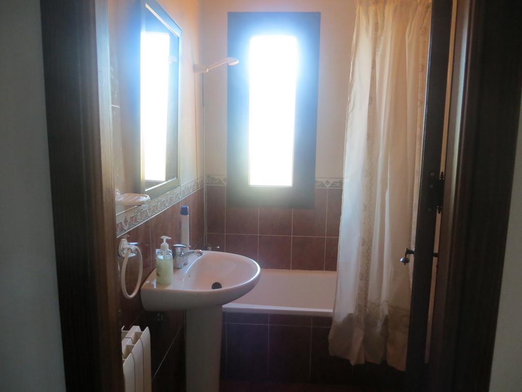 Hostal Rest. Campoabierto Valencia de las Torres Quarto foto